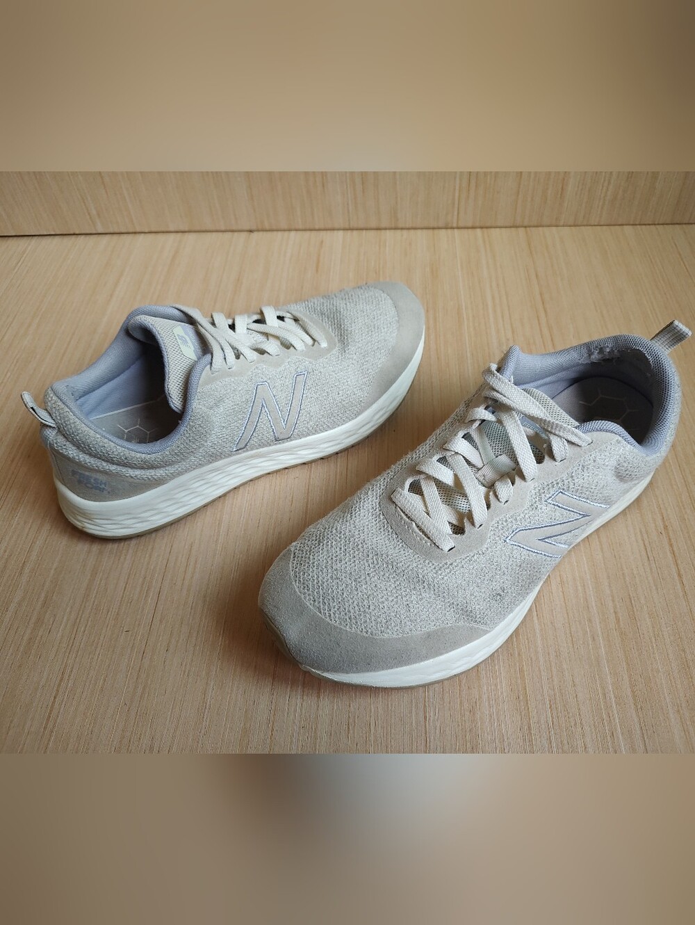 New Balance Fresh Foam Arishi Lace Up Sneakers Knit Grey Off White Purple 10 D